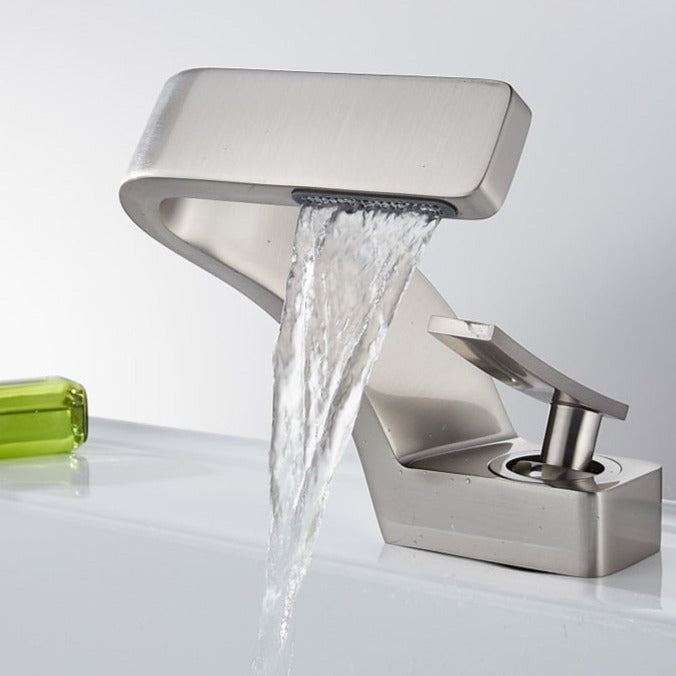 Kloten Bathroom Faucet - Image 2
