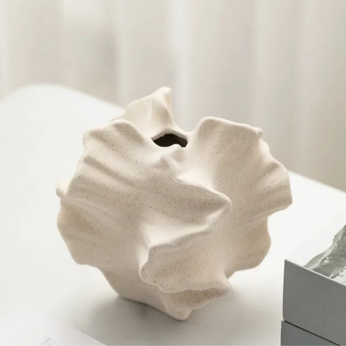 Alternative view of Ripple Vase